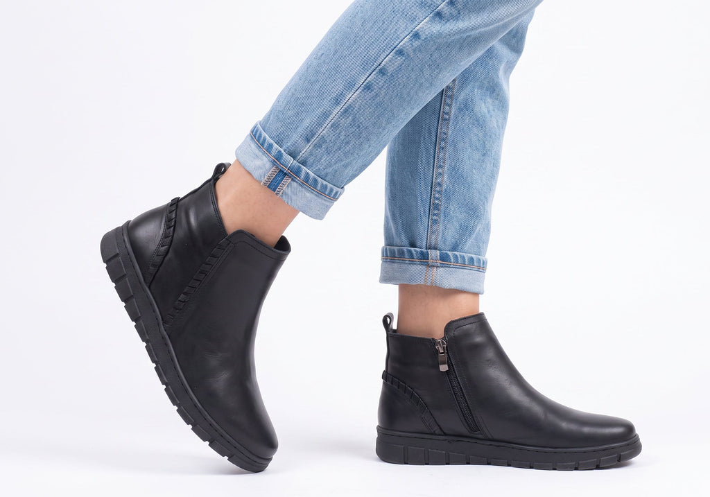 Vale Womens Comfortable Leather European Ankle Boots
